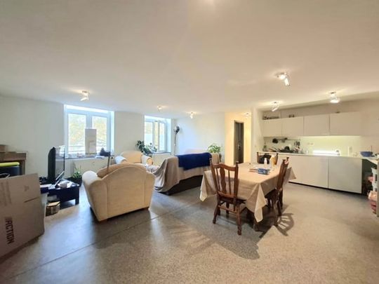 Appartement te huur - Photo 1