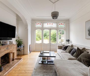 4 bedroom semi-detached house to rent - Photo 2
