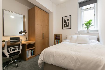 6 bedroom flat to rent - Photo 2