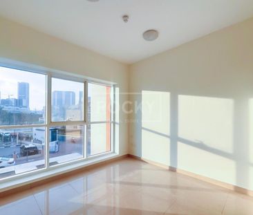 Best Offer | Prime location | Vacant - Photo 4