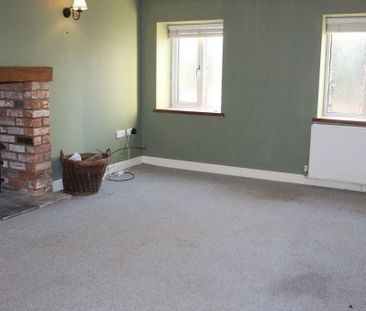 2 bed Cottage - To Let - Photo 1