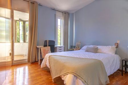 Rambla del Brasil, Barcelona, Catalonia 08028 - Photo 5