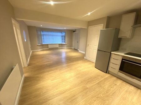 Rosewood House, Nottingham, NG12 - Photo 5