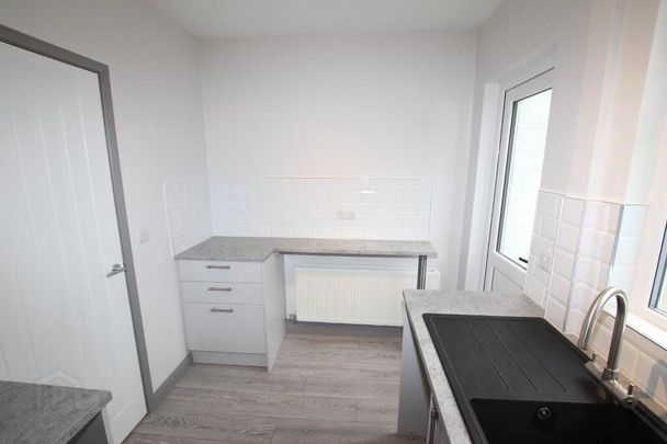 30 Acton Street, Belfast, BT13 3GU - Photo 1