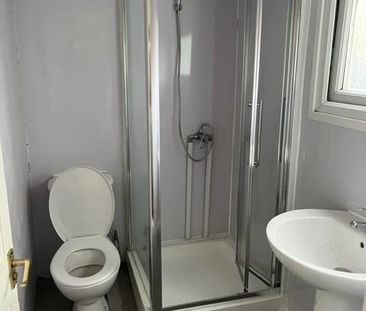 Studio Flat, Handsworth, B21 - Photo 4