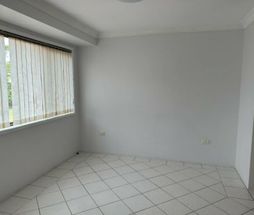 Location is key ! - Photo 6