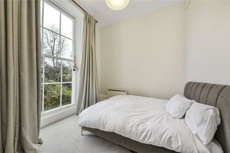A well presented one bedroom apartment on the raised ground floor of this period conversion. - Photo 5