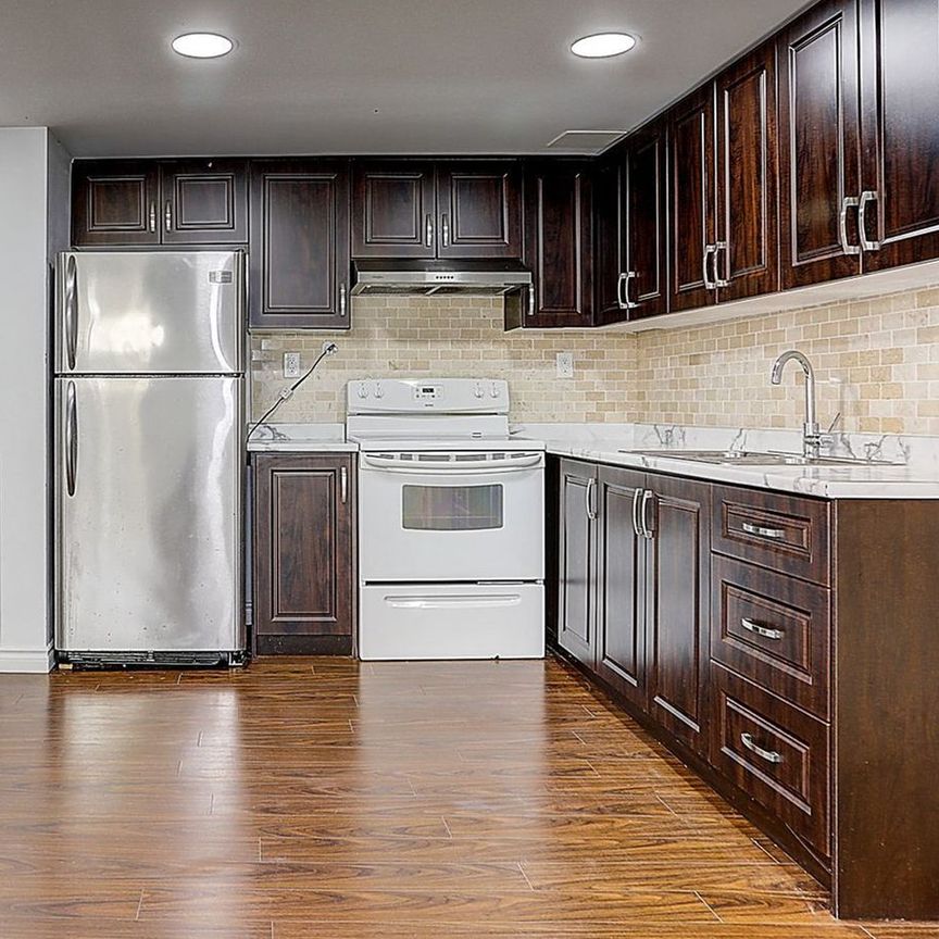 For Lease - 432 Crosby Avenue Unit# Bsmt, Richmond Hill, Ontario - Photo 1