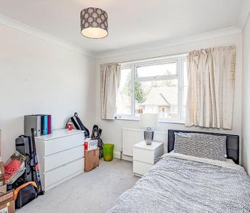 4 bedroom bungalow to rent - Photo 3