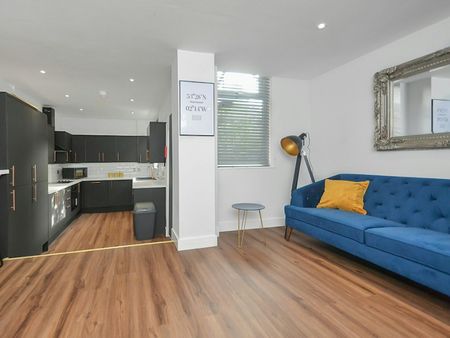 Bankfield Avenue, Victoria Park, Manchester, M13 - Photo 5