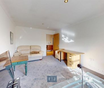 2 bedroom penthouse to rent - Photo 1