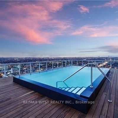 charlottte lofts 1 bed entertainment district rooftop pool - Photo 1