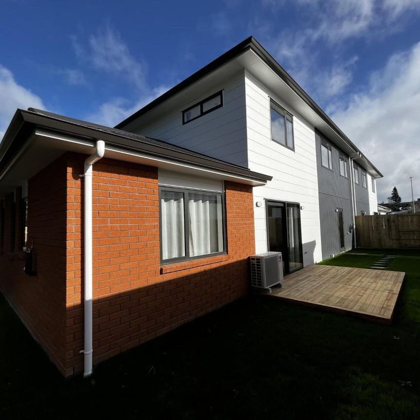 Short walk to Waikato Hospital - Photo 1