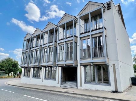 The Old Tannery, Forehill, Ely - Photo 5