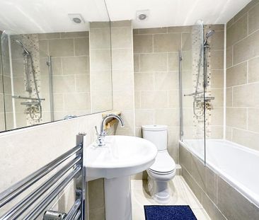 3 bedroom terraced house to rent - Photo 5