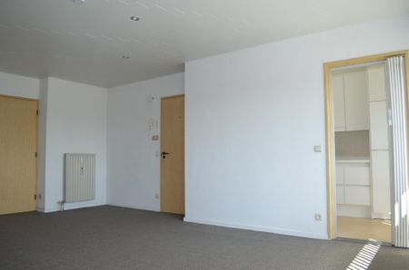 Volledig gerenoveerd appartement met mooi open zicht. - Photo 4