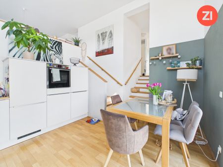 Moderne 5- Zimmer Wohnung mit zwei Terrassen und Einzelgarage Am Lärchenweg in Lichtenberg - Foto 3