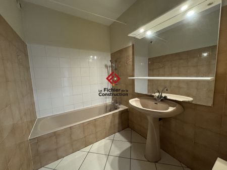 Location Appartement 2 pièces 41m² GRENOBLE 38000 - Photo 3