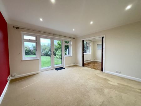 Samuels Drive, Thorpe Bay, Essex, SS1 3PR - Photo 4