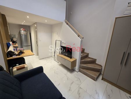 ΕΝΟΙΚΙΑΖΕΤΑΙ ριζικά ανακαινισμένο Loft δύο επιπέδων 40τ.μ στον Ισαόγειο χώρο﻿. - Photo 3