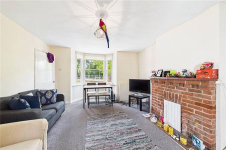 2 bedroom end of terrace house to rent - Photo 4