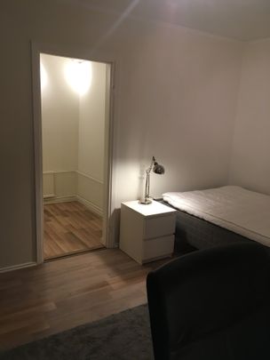 Kvarnparksvägen 8 - Photo 1