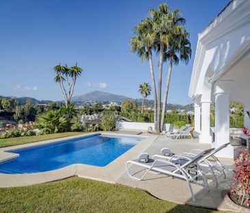 Luxury Villa for rent in Benahavís, Spain - Photo 6