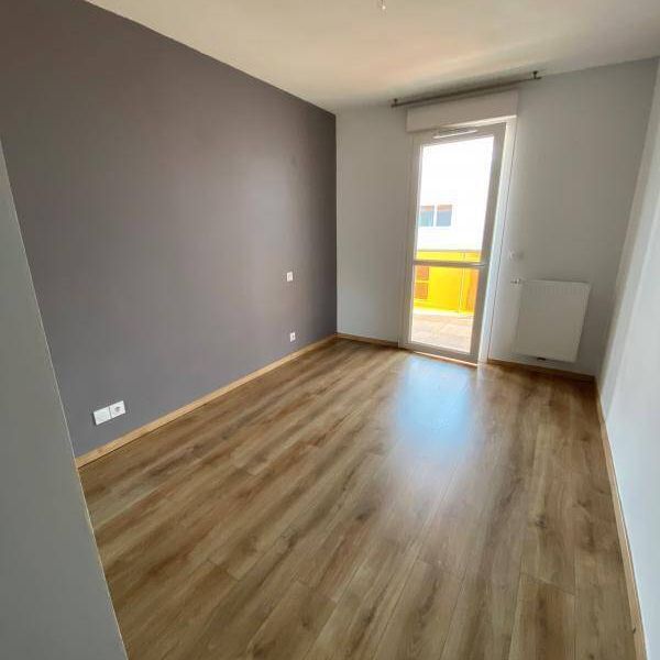 Location appartement t3 70 m² à Rodez (12000) BOURRAN - Photo 1