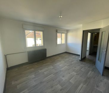 Location - Appartement T2 - 40 m² - Pont-de-Roide-Vermondans - Photo 3