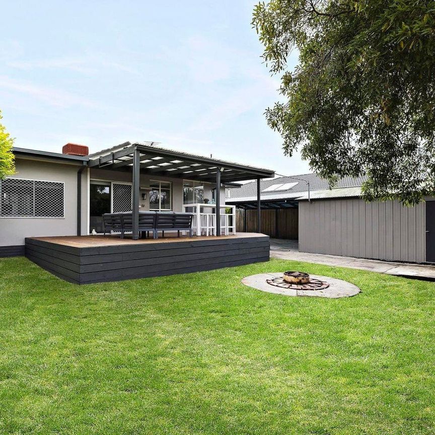 67 Porter Road, Heidelberg Heights VIC 3081 - Photo 1