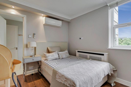 3 bedroom apartment to rent - Photo 4