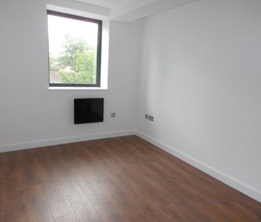 Carlton Square, Carlton, Property for rent - Photo 3