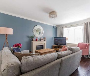 Lascelles Drive, Pontprennau, Cardiff, CF23 - Photo 1