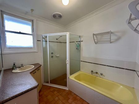 FRESHLY UPDATED HOME IN A FAMILY-FRIENDLY LOCATION - Photo 4