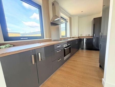 2 bedroom apartment to rent - Photo 5