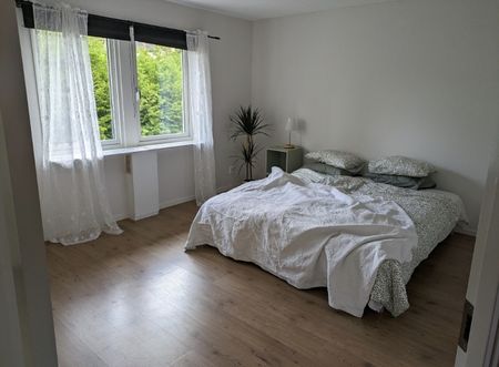 Kungsängen - 4rok - tillsv - 17.250kr/mån - Photo 2