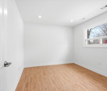 For Lease - 7866 Yonge Street, Innisfil, Ontario - Photo 3