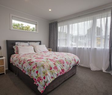 12 Lenox Grove, Johnsonville - Photo 3