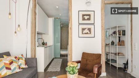 madrid, Community of Madrid 28012 - Photo 5