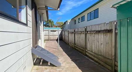 Cosy 3BR Home in Pukete - Photo 3