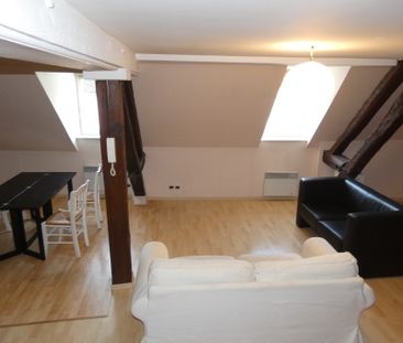 Location Appartement 2 pièces 60m² BEAUNE 21200 - Photo 1