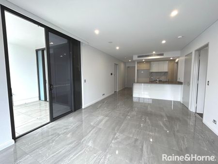 High and Proud, As New Luxury Apartment - Photo 2