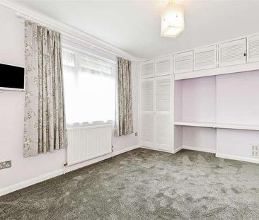 North Road, Selsey, PO20 - Photo 4