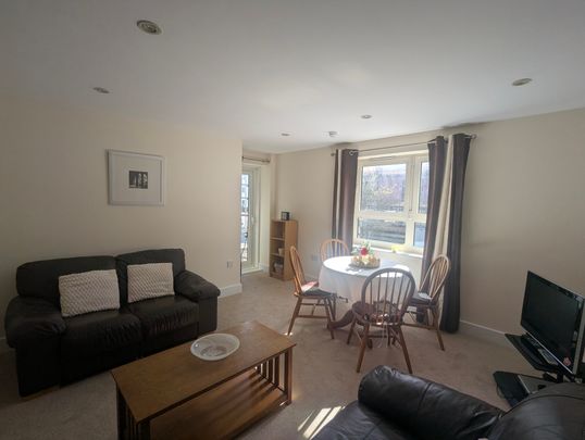 Altamar, Kings Road, Marina, Swansea, SA1 8PP - Photo 1