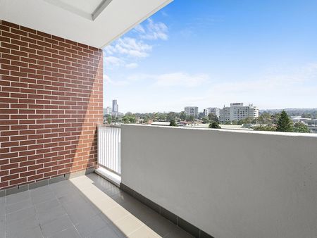 Modern & Luxurious with Privacy - Photo 5