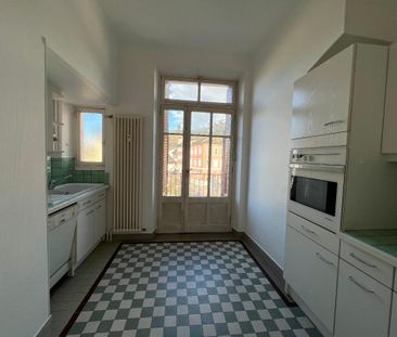 Location Appartement 2 pièces 68m² CHAMBERY 73000 - Photo 5