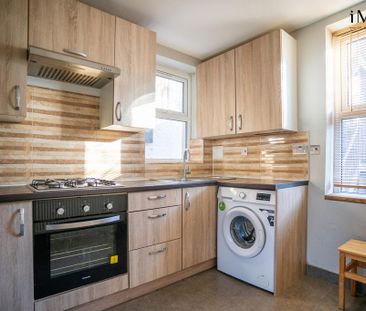 2 bedroom flat to rent - Photo 6