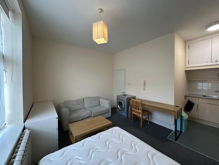 Studio Flat, Gloucester Drive, N4 - Photo 3