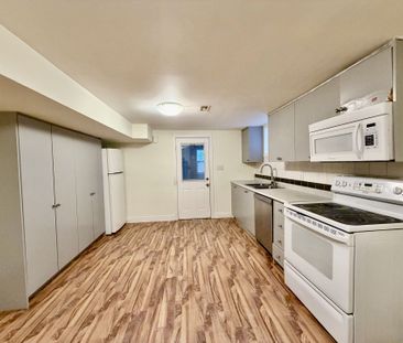 For Lease - 178 Rosemount Avenue Unit# Lower, Toronto, Ontario - Photo 3