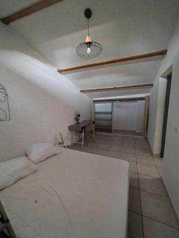 Location Appartement 4 pièces 83m² PERPIGNAN 66000 - Photo 4